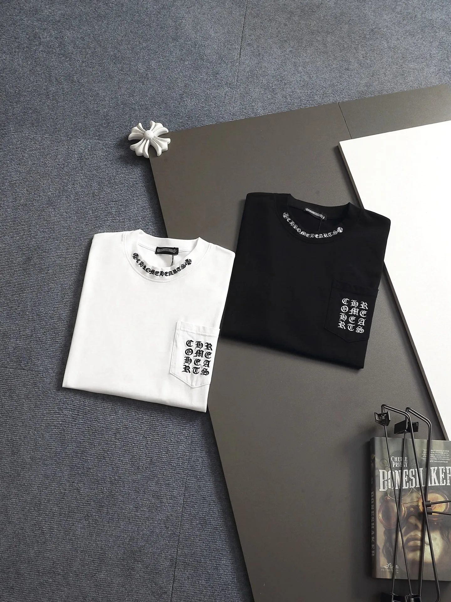 𝗖𝗵𝗿𝗼𝗺𝗲 𝗛𝗲𝗮𝗿𝘁𝘀/ 2026 New Arrival Original T 👑 ！ ！ ✟ ！ 👍 ✂️Quality , ！ 。 ： ➕100% 。Authentic ➕ ➕3D ➕ ： ！ ！ Authentic ！ Same Style ！ ：White Black Size：S-XL